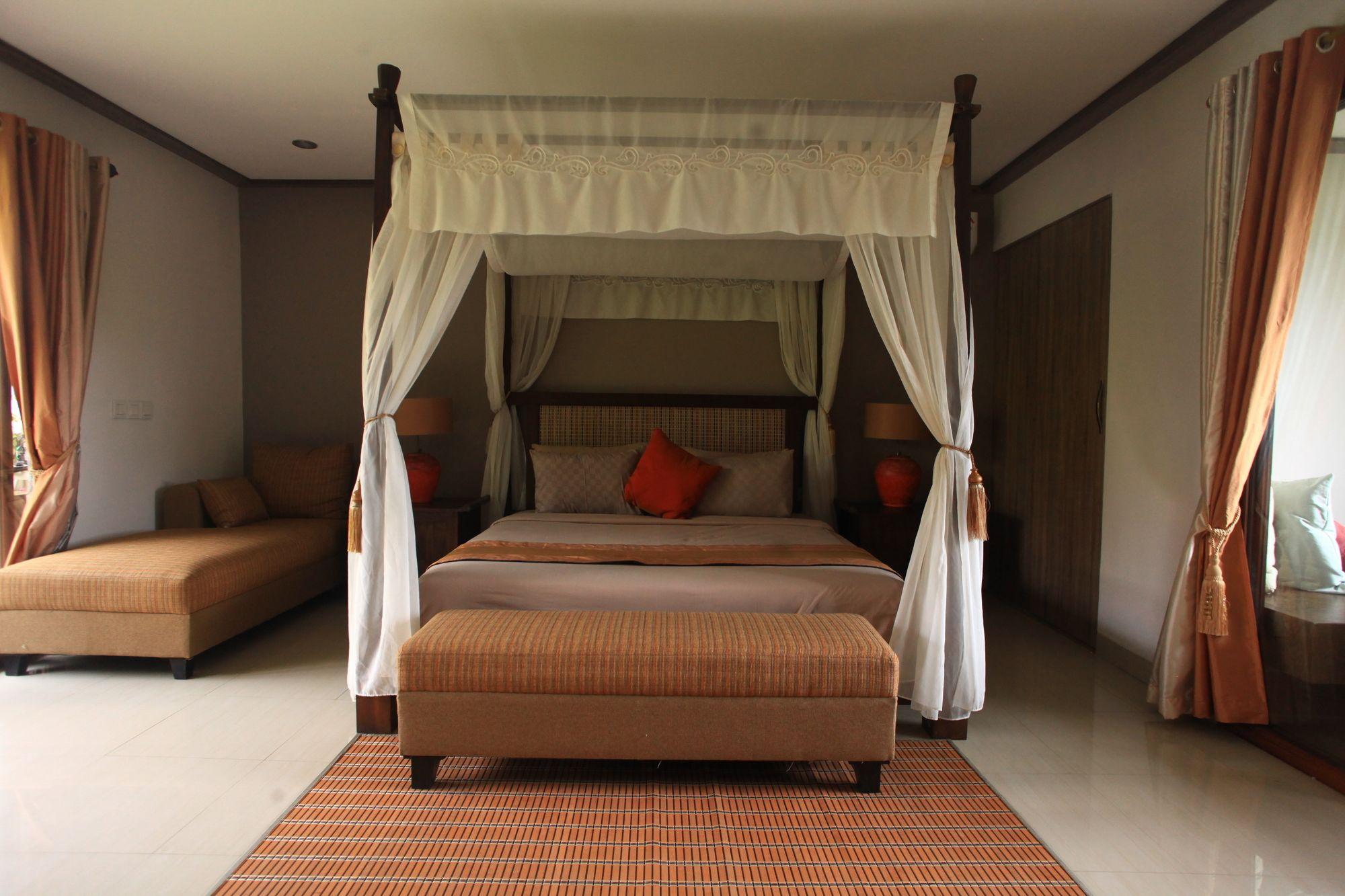Puri Sabina Bed & Breakfast Jimbaran Exterior foto